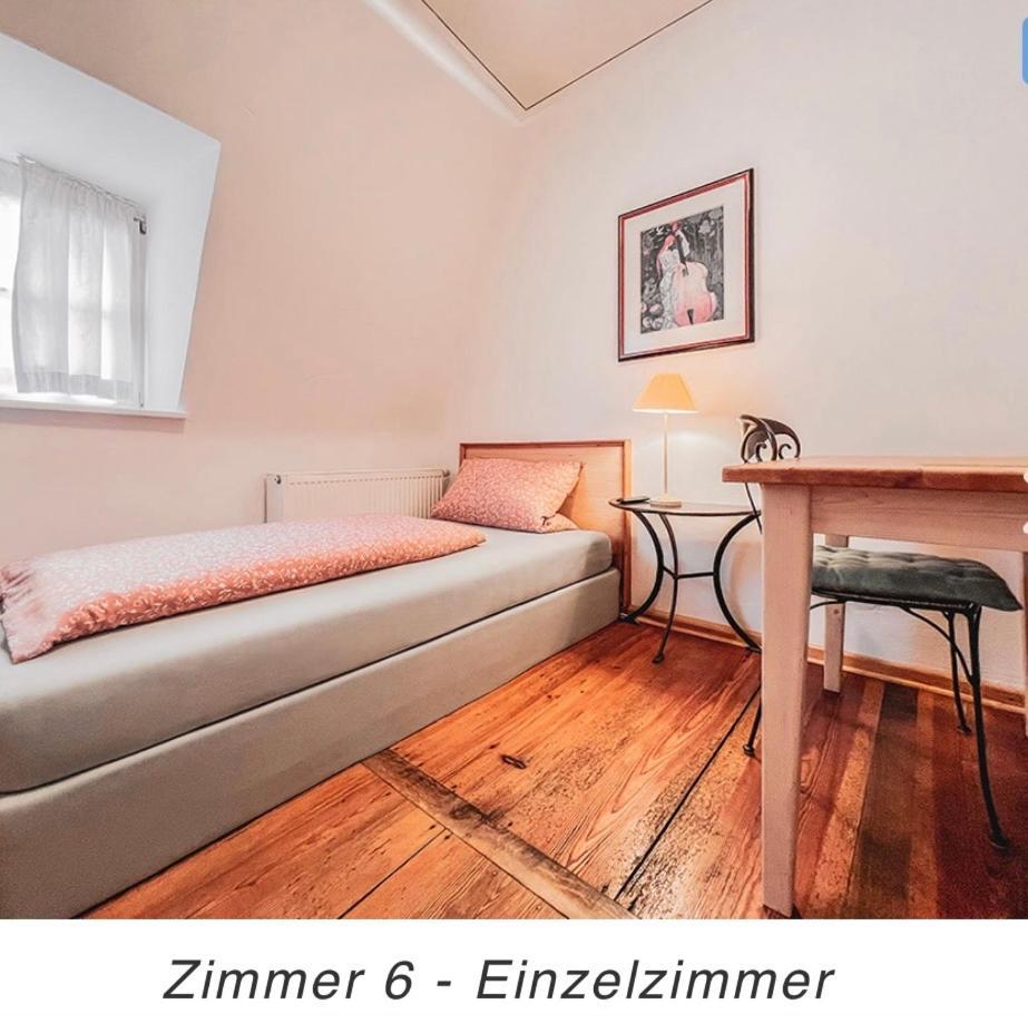 Gerolzhofen Hotel Weinstube Am Markt מראה חיצוני תמונה
