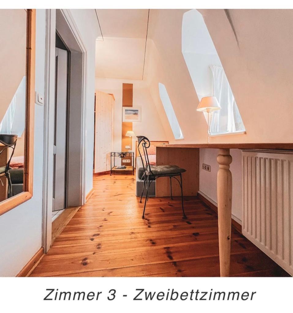 Gerolzhofen Hotel Weinstube Am Markt מראה חיצוני תמונה