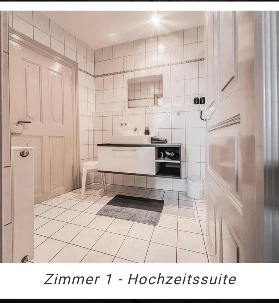 Gerolzhofen Hotel Weinstube Am Markt מראה חיצוני תמונה