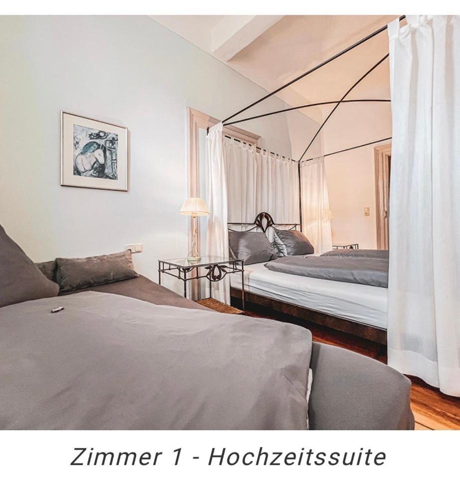 Gerolzhofen Hotel Weinstube Am Markt מראה חיצוני תמונה