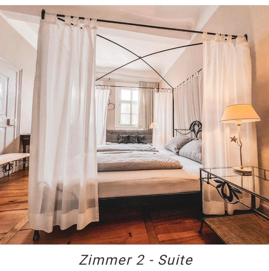 Gerolzhofen Hotel Weinstube Am Markt מראה חיצוני תמונה