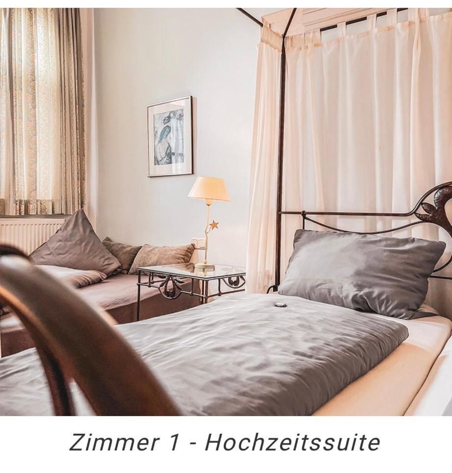 Gerolzhofen Hotel Weinstube Am Markt מראה חיצוני תמונה
