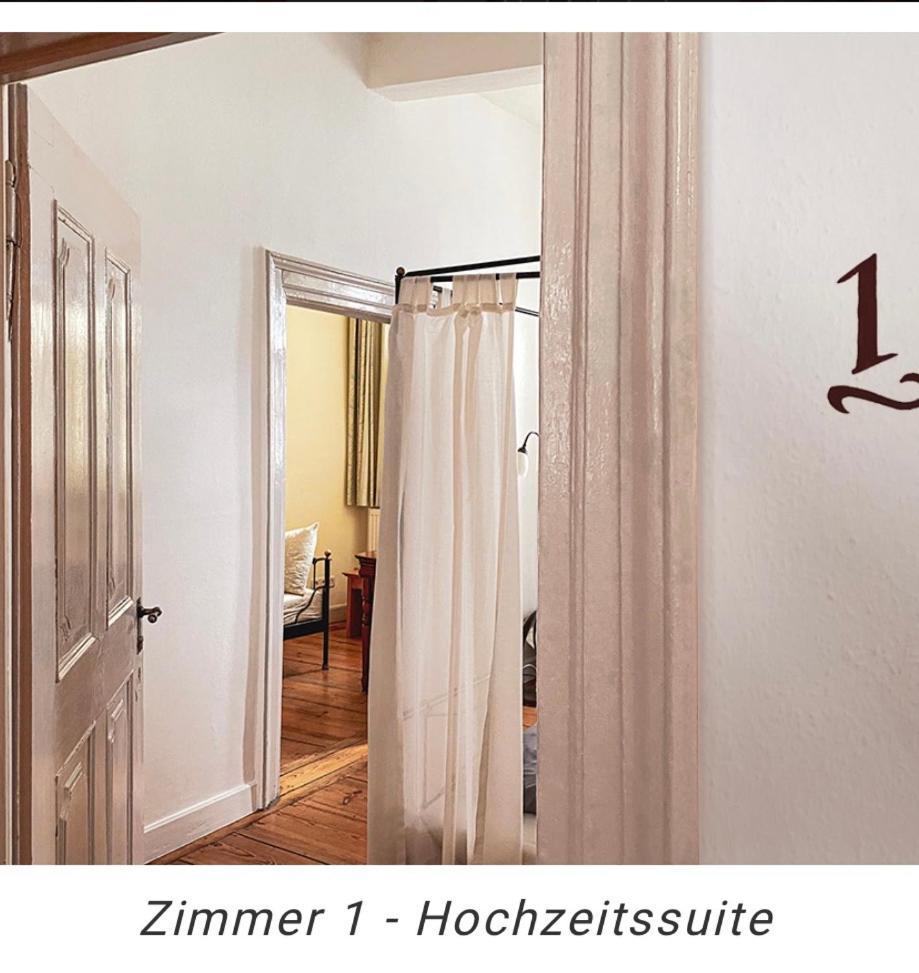 Gerolzhofen Hotel Weinstube Am Markt מראה חיצוני תמונה