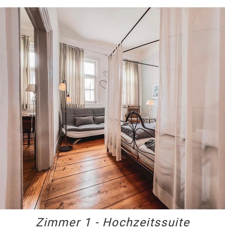 Gerolzhofen Hotel Weinstube Am Markt מראה חיצוני תמונה