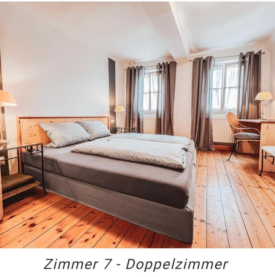 Gerolzhofen Hotel Weinstube Am Markt מראה חיצוני תמונה